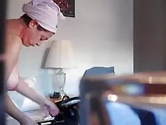 Tante pliks slēptās cam